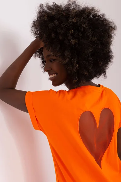 Výrazné dámské oranžové tričko se srdcem FPrice