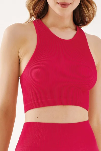 Bezešvý dámský sportovní crop top Gabriella