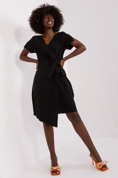 Dámské obálkové šaty v černé barvě FPrice