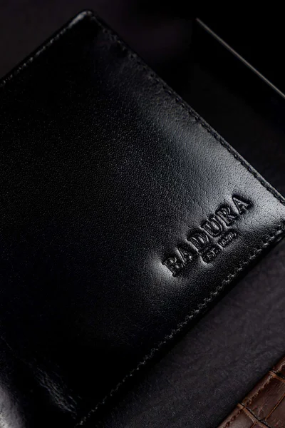 Pánská kožená peněženka QC343 - BADURA FPrice (v barvě černá)